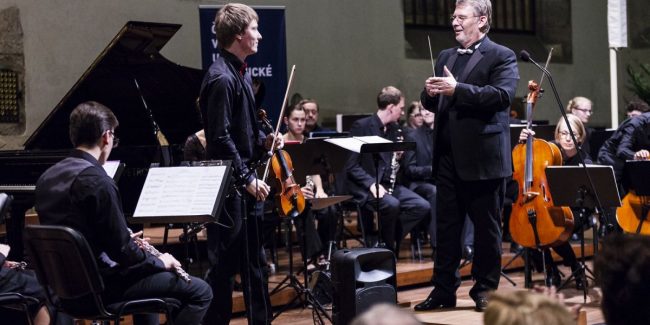 Koncert k 17. listopadu 2014